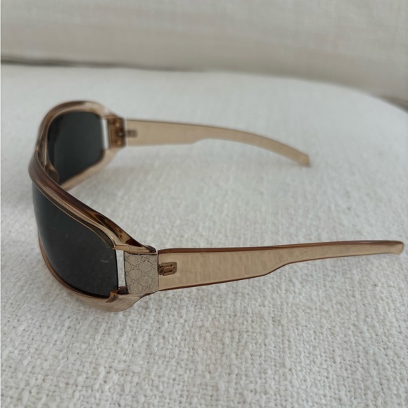 Gucci Tom Ford Shield Vintage Sunglasses main image 6